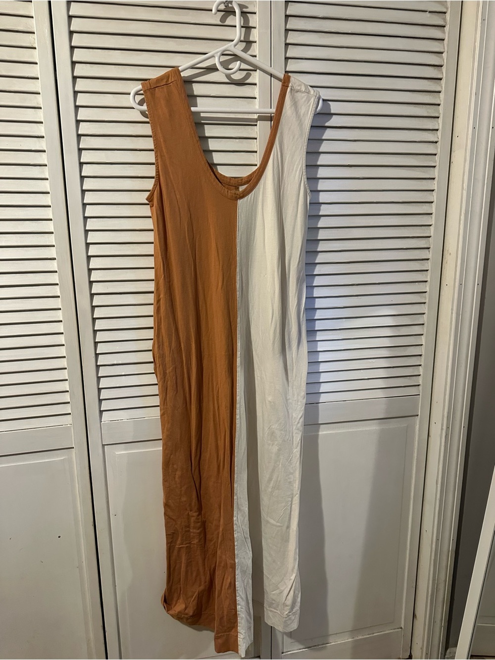 Colorblock Sleeveless Maxi Dress in Brown and White